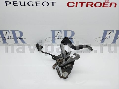 Замок капота Peugeot 3008, 2014 г., арт. G888574