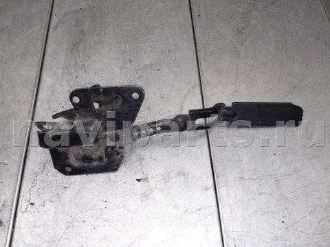 Замок капота Audi A6, 1998 г., OEM 4B0823480C, арт. Zakap40g0