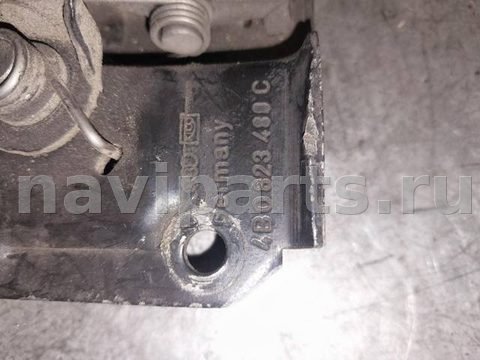 Замок капота Audi A6, 1997 г., OEM 4B0823480C, арт. Zakap75g0, фото 3