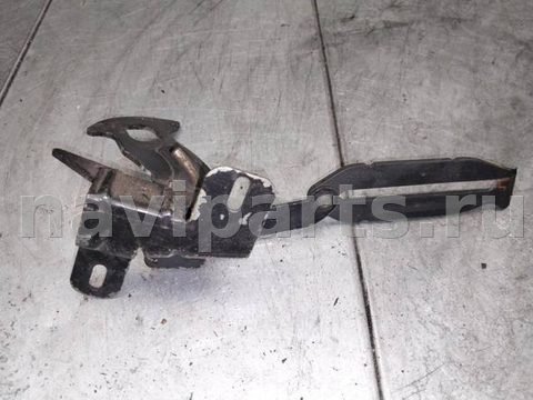 Замок капота Audi 100, 1993 г., OEM 4A0823480A, арт. Zakap87g0, фото 2
