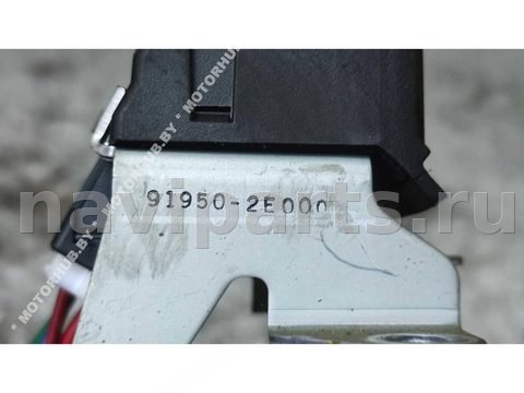 Замок стекла двери багажника Kia Sportage, 2008 г., OEM 919502E000, арт. 00063827, фото 4