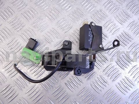 Замок стекла двери багажника BMW 5 E39, 2001 г., OEM 51248238469, арт. 10616886, фото 3