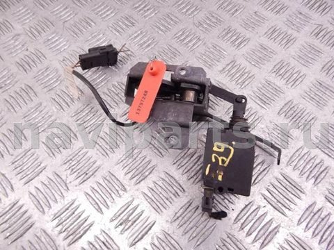 Новое BMW 5 E39, 1999 г., OEM 51248238469, арт. 13797248