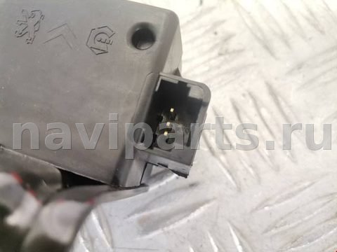 Замок стекла двери багажника Peugeot 206, 2003 г., OEM 8726N9, арт. 1468042, фото 4