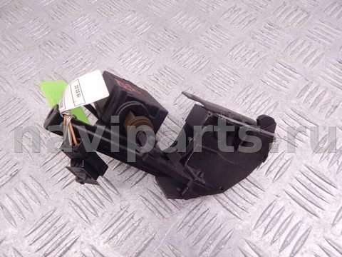 Замок стекла двери багажника BMW 5 E39, 2002 г., OEM 51248238469, арт. 16128816, фото 4