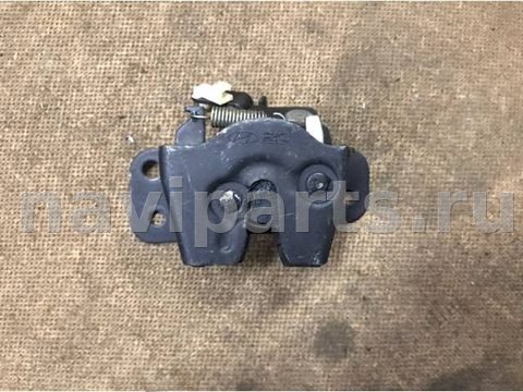 Замок стекла двери багажника Hyundai Tucson I, 2007 г., OEM 871302E000, арт. 17187