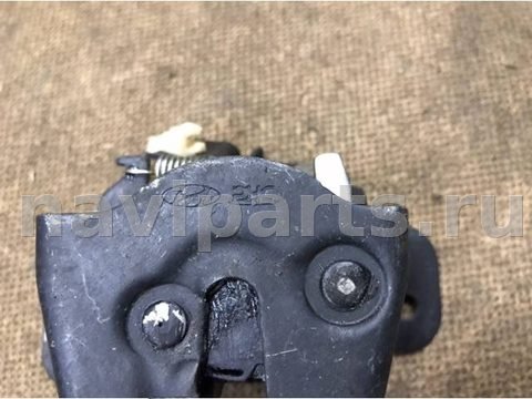 Замок стекла двери багажника Hyundai Tucson I, 2007 г., OEM 871302E000, арт. 17187, фото 4