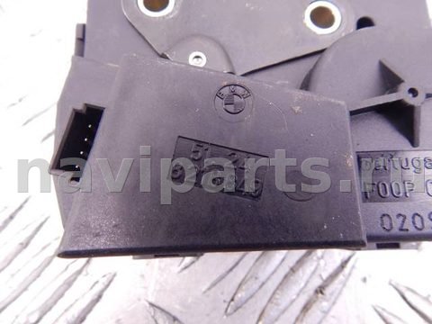 Замок стекла двери багажника BMW 3 E46, 2002 г., OEM 51248218849, арт. 18025095, фото 4
