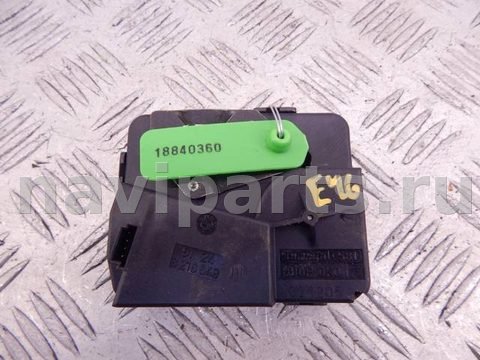 Новое BMW 3 E46, 2003 г., OEM 51248218849, арт. 18840360