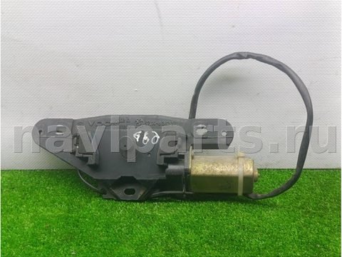 Новое BMW 5 E39, 2002 г., OEM 67148362371, арт. 188987