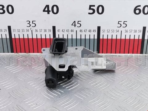 Замок стекла двери багажника BMW 5 F10/F11/GT F07, 2015 г., OEM 51247250299, арт. 1891476
