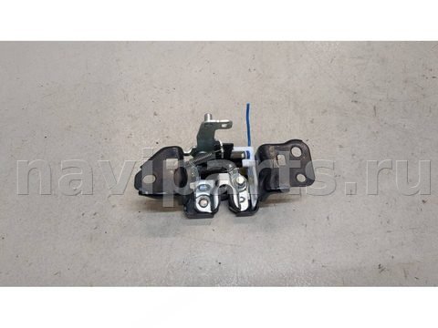 Новое Toyota Highlander, 2010 г., OEM 6937048010, арт. 20070467