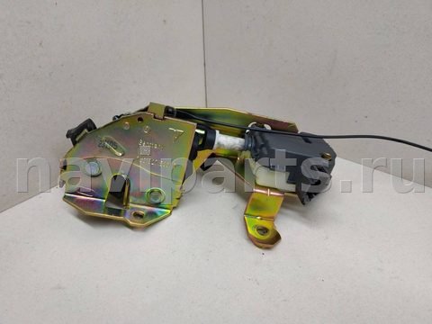 Новое Volkswagen Touareg, 2005 г., OEM 7L0827506D, арт. 2073371