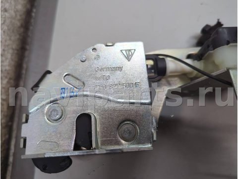 Новое Volkswagen Touareg, 2008 г., OEM 7L0827506E, арт. 21187674, фото 2
