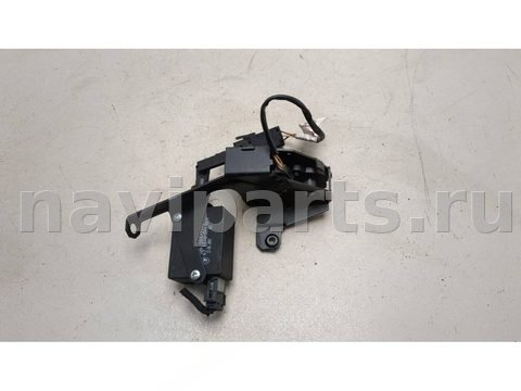 Новое BMW 5 E39, 2000 г., OEM 67118384069, арт. 21308947
