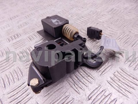 Замок стекла двери багажника BMW 5 E39, 1997 г., OEM 51248120419, арт. 25248589, фото 2
