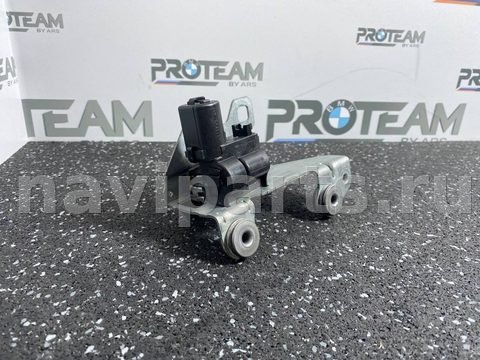 Замок стекла двери багажника BMW 5 G30/G31, 2018 г., OEM 7447095, арт. 337, фото 3