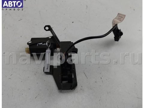 Замок стекла двери багажника BMW 5 E39, 1995 г., OEM 8238469, арт. 55339598