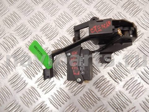Новое BMW 5 E39, 2003 г., OEM 51248238469, арт. 8048253