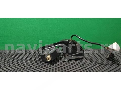Замок стекла двери багажника BMW 5 E39, 2001 г., OEM 51248238469, арт. 85381211