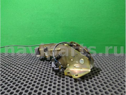 Новое Volkswagen Touareg, 2004 г., OEM 7L0827506D, арт. 87479898