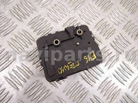 Новое BMW 3 E46, 2002 г., OEM 51248218849, арт. 9185057