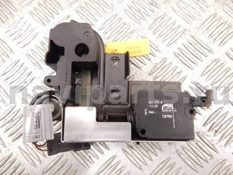 Замок стекла двери багажника BMW 5 E39, 1998 г., OEM 61318355127, арт. 9900314