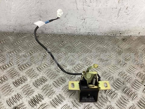 Новое Ford Maverick, 2000 г., OEM 4640860, арт. A801347