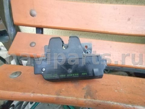 Новое Peugeot 206, 2003 г., OEM 9646091480, арт. B110426910