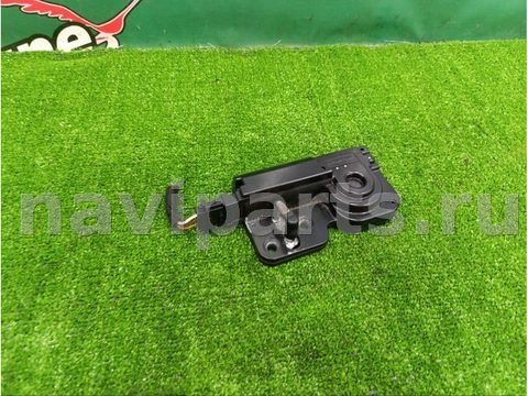 Замок стекла двери багажника Volkswagen Touareg, 2006 г., OEM 7L0827511C, арт. Tune_131062