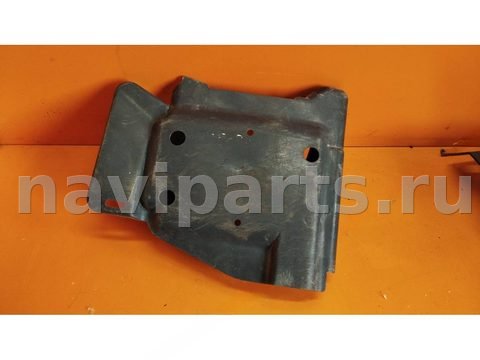 Защита днища Mercedes C W202, 1997 г., OEM 2024780037, арт. 01015296