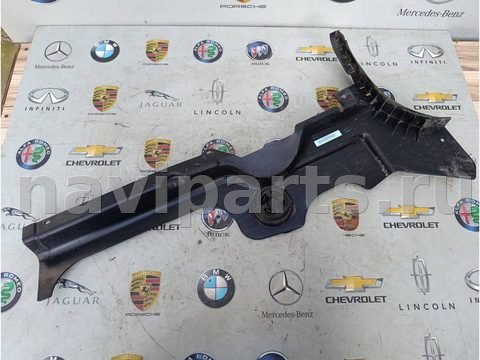 Защита днища Porsche Macan, 2020 г., OEM 95B825282B, арт. P10-606-4