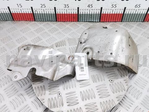 Защита (экран) выпускного коллектора Mazda 6, 2002 г., арт. 1834663