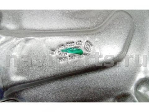 Защита (экран) выпускного коллектора Renault Duster, 2022 г., OEM 140139514R, арт. 2_68102, фото 3
