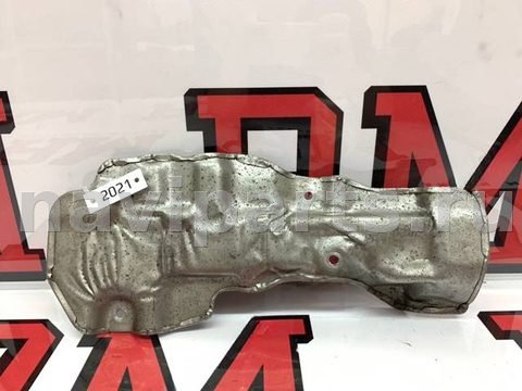 Защита (экран) выпускного коллектора Volvo XC90, 2019 г., OEM 31492192, арт. 3057