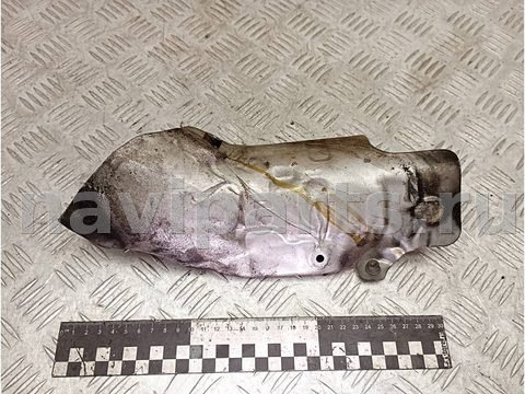 Защита (экран) выпускного коллектора BMW X5 E70, 2012 г., OEM 7577003, арт. A21025_1