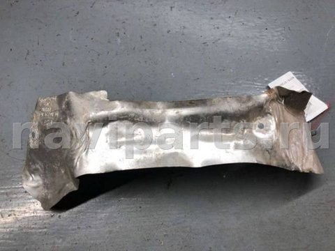 Защита (экран) выпускного коллектора Ford Focus, 2016 г., OEM CV613C567AD, арт. B81386598, фото 2
