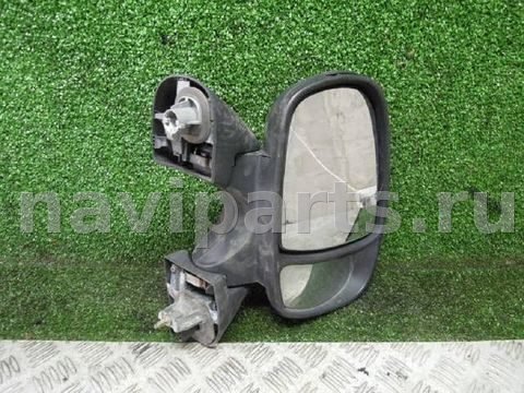 Зеркало наружное правое Nissan Primastar, 2006 г., арт. 60900